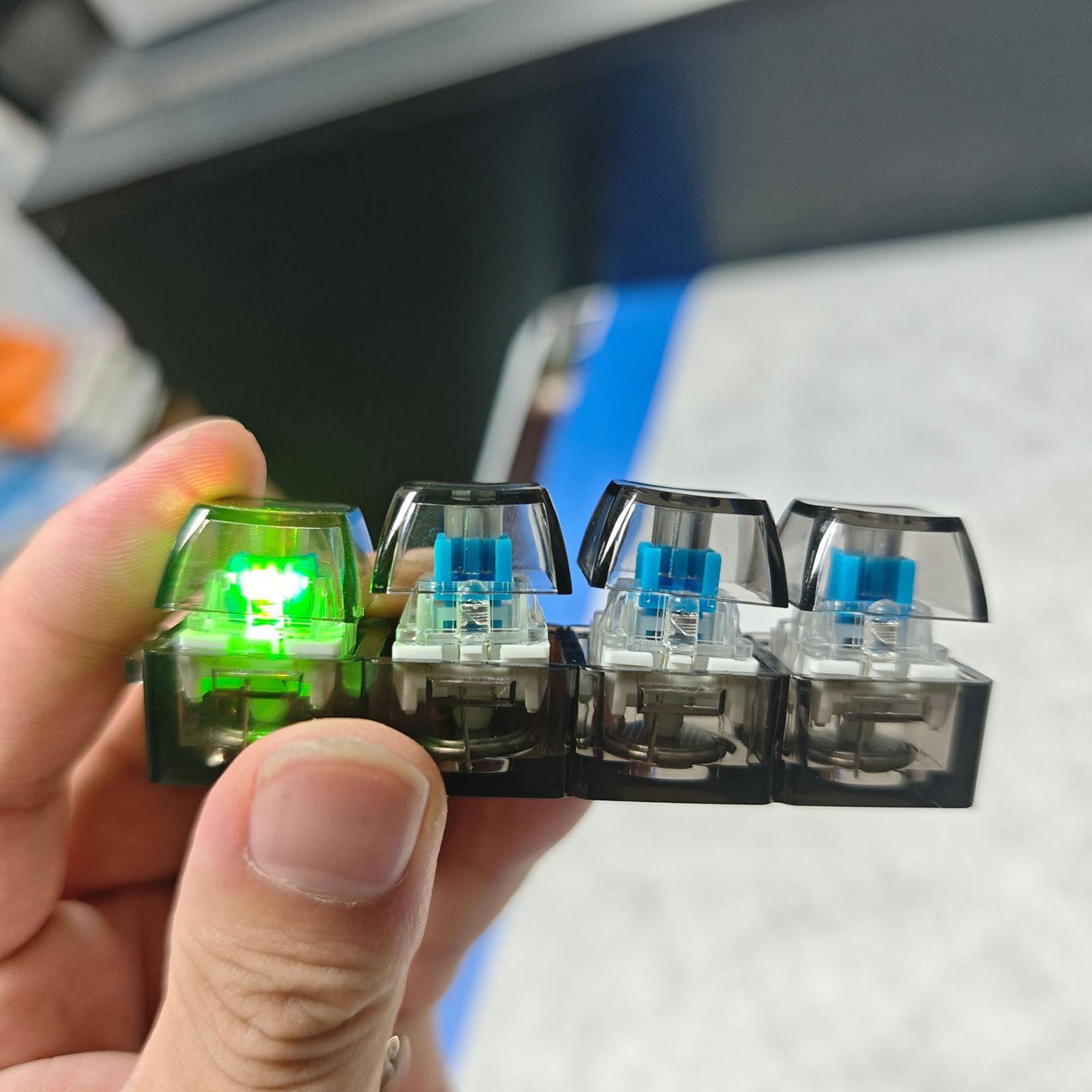 Klawiatura antystresowa, zabaw – Mechanical Switch Tester recenzja i cena