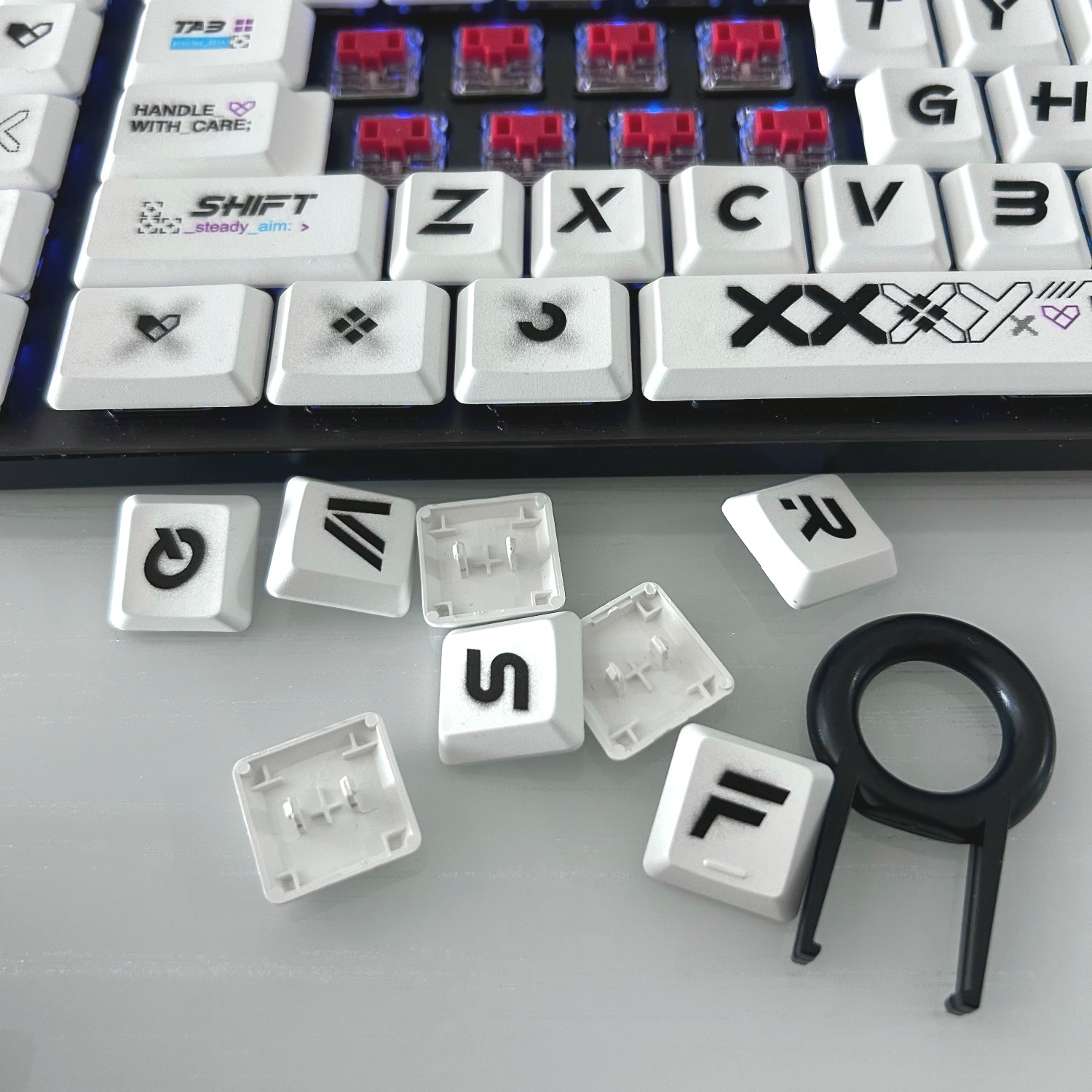 Klawisze PBT DIY, kompatybilne – Gaming Keyboard Tkl recenzja i cena